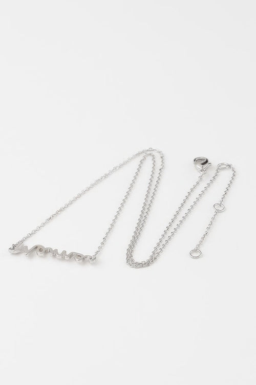 Cursive Mama Script Necklace ORIZON